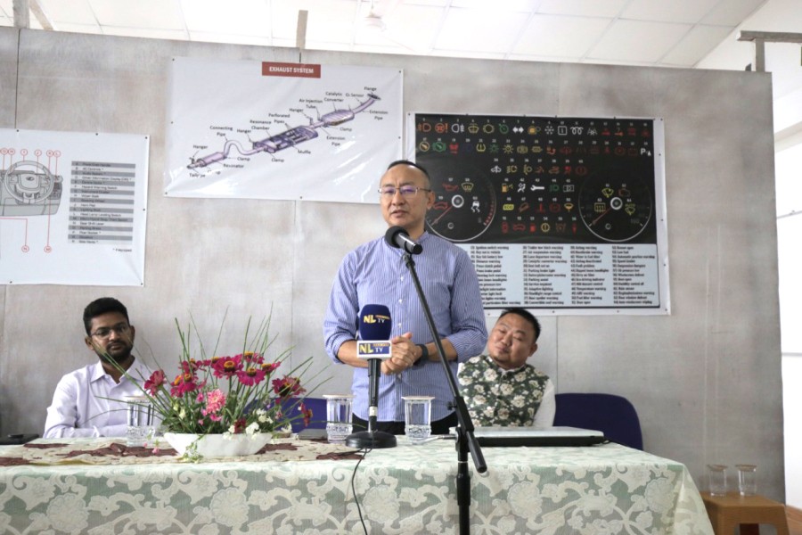 Mmhonlümo Kikon, Advisor, IT, Science & Technology, New and Renewable Energy speaking during the launch of the app, Pragtisheel in Dimapur on June 15. (Morung Photo)